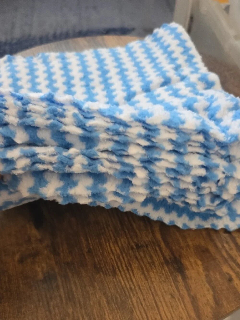 Blue and White Microfiber Cleaning Cloth - Premium Kitchen Tool